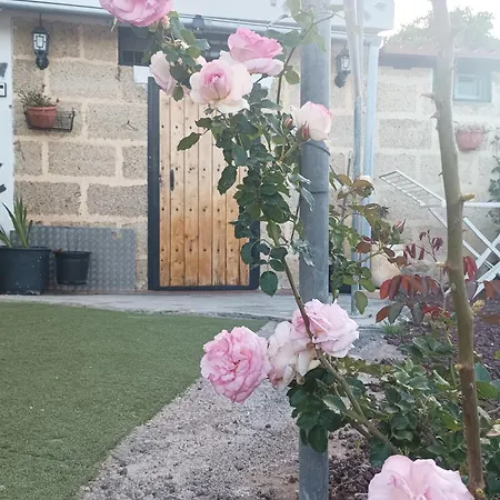 Casa Cueva Y Casita Rural El Perucho Ferienhaus *