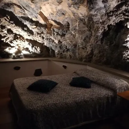 펜션 Casa Cueva Y Casita Rural El Perucho 기마르