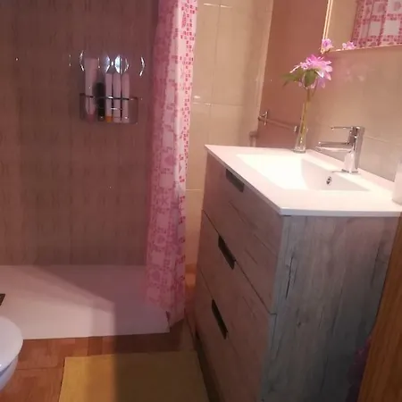 Casa Cueva Y Casita Rural El Perucho * 기마르